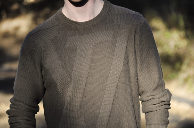 Louis Vuitton 2022 SS Shoulder detail turtleneck sweater (1A9EQU)